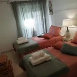 Lägenhet De 2 Quartos No Centro De *