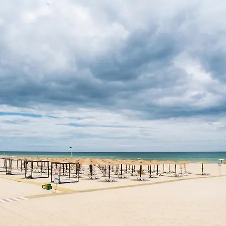 De 2 Quartos No Centro De アパート